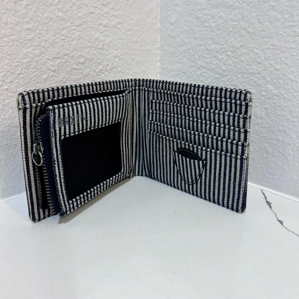Brixton Striped Canvas Bi-Fold Wallet | Surf Skate Streetwear